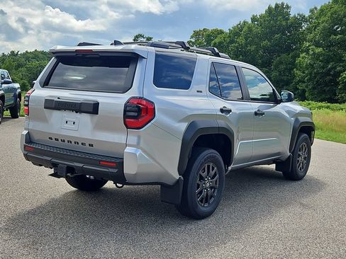New 2026 Toyota 4Runner 2WD image 3