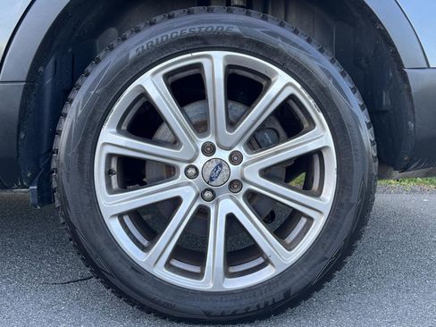 Used 2016 Ford Explorer Limited image 22