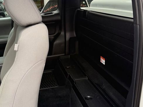 Used 2020 Toyota Tacoma SR image 22