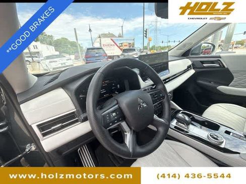 Used 2025 Mitsubishi Outlander SEL AWD/4WD image 10