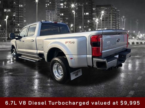 Used 2023 Ford F350 4x4 Crew Cab DRW Super Duty image 4