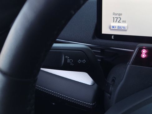 Used 2022 Ford Mustang Mach-E Select w/ Comfort/Technology Package image 24