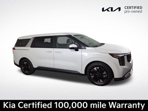 Certified 2026 Kia Carnival LXS FWD image 5