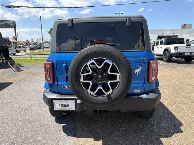 Used 2024 Ford Bronco Outer Banks AWD/4WD image 8