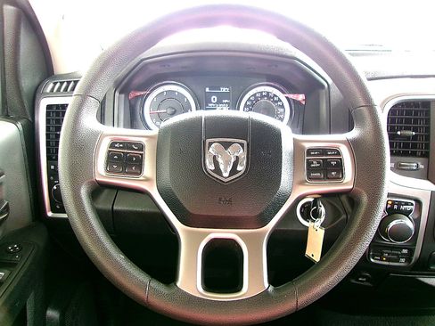 Used 2024 RAM 1500 Classic SLT AWD/4WD image 11