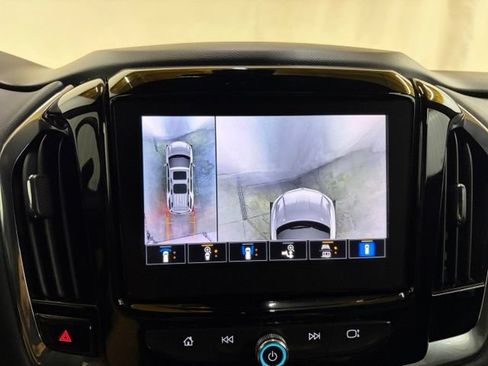 Used 2023 Chevrolet Traverse RS AWD/4WD image 70