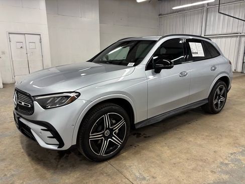 New 2026 Mercedes-Benz GLC 300 image 4