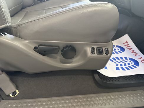 Used 2004 Ford F250 4x4 Crew Cab Super Duty image 12