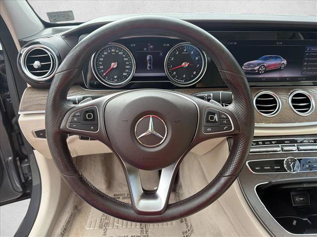 Used 2018 Mercedes-Benz E 300 4MATIC image 14
