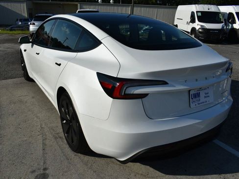 Used 2025 Tesla Model 3 Long Range AWD/4WD image 8