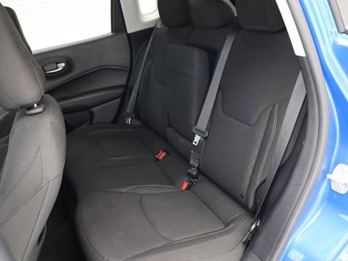 Used 2019 Jeep Compass Sport w/ Cold Weather Group image 12