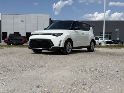 Used 2023 Kia Soul S