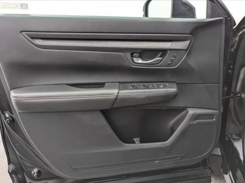 Used 2025 Honda CR-V Sport-L image 13