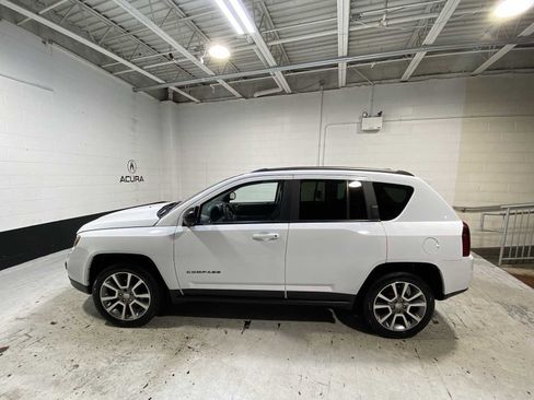 Used 2017 Jeep Compass Sport w/ Power Value Group image 3