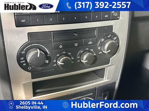 Used 2008 Chrysler 300 Limited w/ Protection Group AWD/4WD image 17