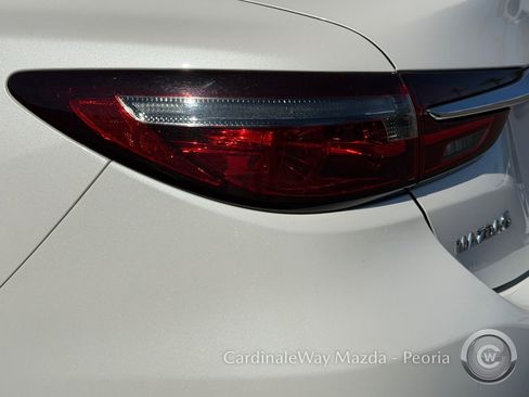 Used 2021 MAZDA MAZDA6 Touring FWD image 13