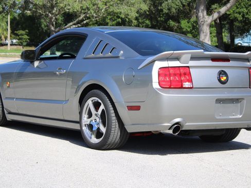 Used 2008 Ford Mustang GT RWD image 16