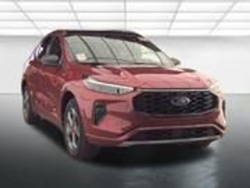 Used 2023 Ford Escape ST-Line w/ Tech Pack #1 AWD/4WD image 13