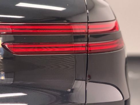 Used 2025 Genesis Electrified GV70 Advanced image 14