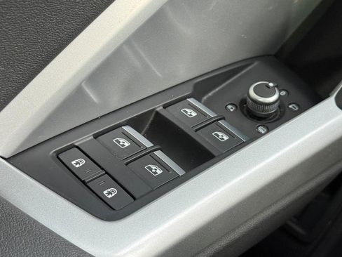 Used 2022 Audi Q3 2.0T Premium image 22