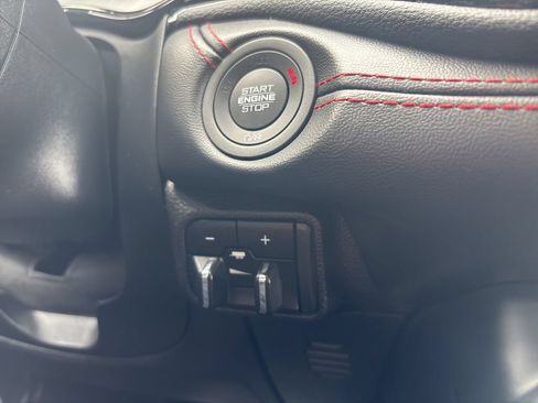 Used 2025 Dodge Durango GT AWD/4WD image 17