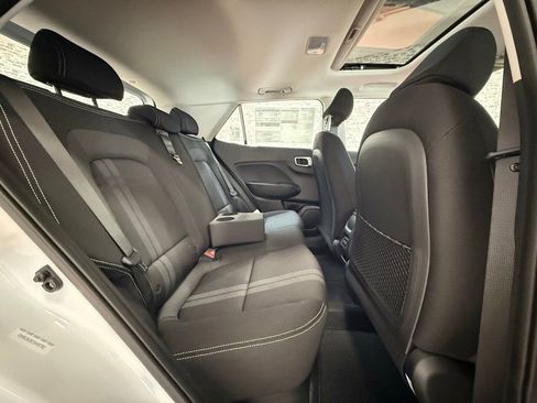 New 2026 Hyundai Venue SEL FWD image 21