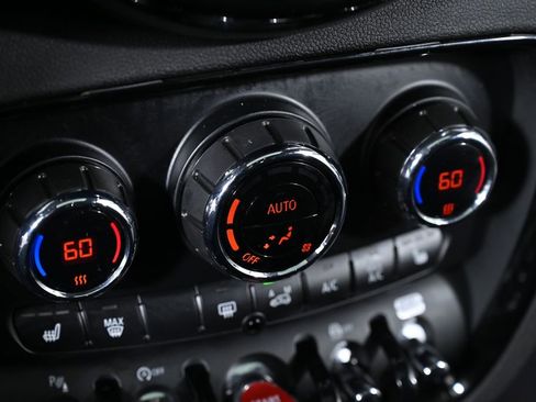 Certified 2023 MINI Cooper Clubman S AWD/4WD image 17