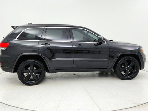 Used 2014 Jeep Grand Cherokee Altitude image 5