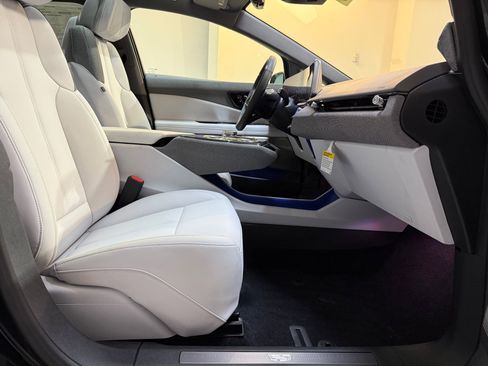 New 2026 Cadillac Optiq Sport 1 image 51