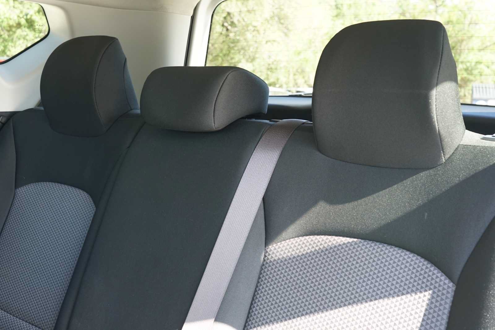 Used 2025 Kia Soul LX w/ LX Technology Package FWD image 20