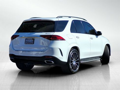 Used 2023 Mercedes-Benz GLE 450 4MATIC image 4