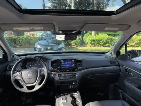 Used 2023 Honda Ridgeline RTL-E image 22