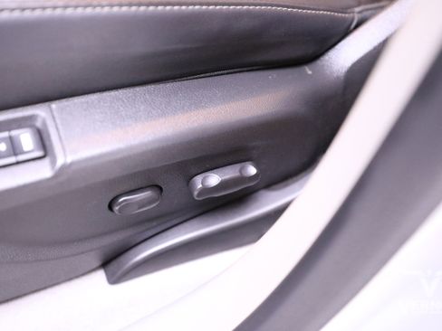 Used 2016 Buick Encore Leather image 16