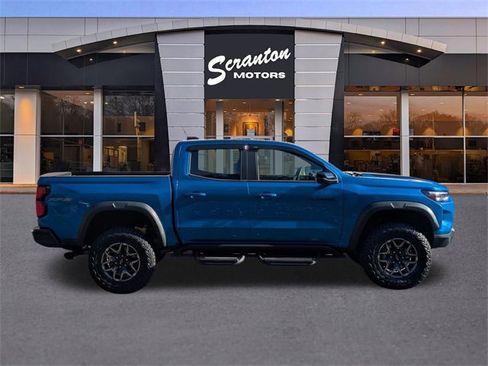 Used 2024 Chevrolet Colorado ZR2 w/ ZR2 Convenience Package III image 6