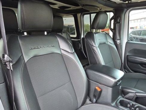 Used 2020 Jeep Wrangler Unlimited Sport image 39