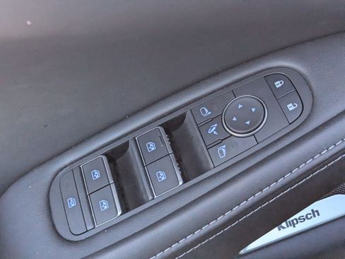 Certified 2026 INFINITI QX60 Luxe w/ Family Package image 23