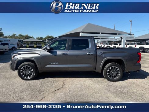 Used 2024 Toyota Tundra Limited image 10