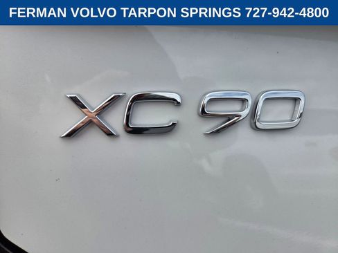 New 2026 Volvo XC90 T8 Plus w/ Protection Package Premier image 17