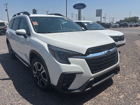 Used 2023 Subaru Ascent Limited AWD/4WD image 2