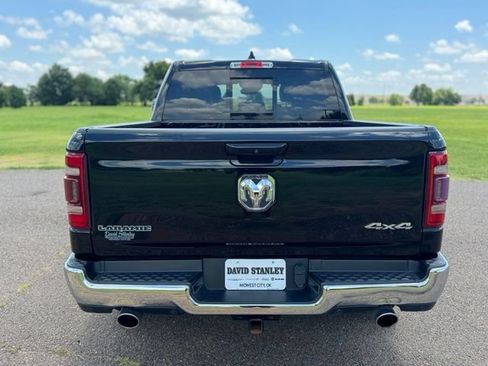 Used 2023 RAM 1500 Laramie AWD/4WD image 5