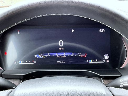 Used 2024 Jeep Grand Cherokee Limited AWD/4WD image 12