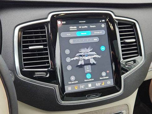 Certified 2024 Volvo XC90 T8 Plus w/ Protection Package Premier image 17