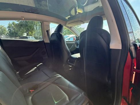 Used 2023 Tesla Model Y Long Range AWD/4WD image 12