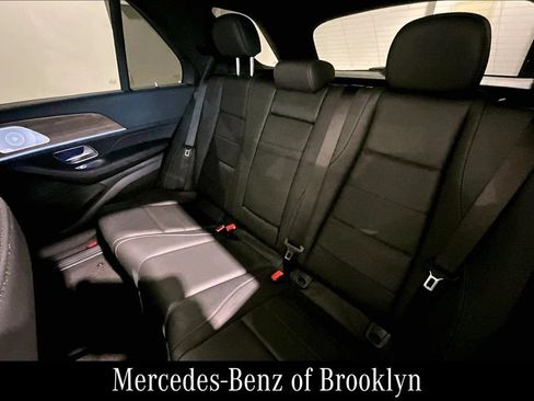 Certified 2025 Mercedes-Benz GLE 450e 4MATIC image 21