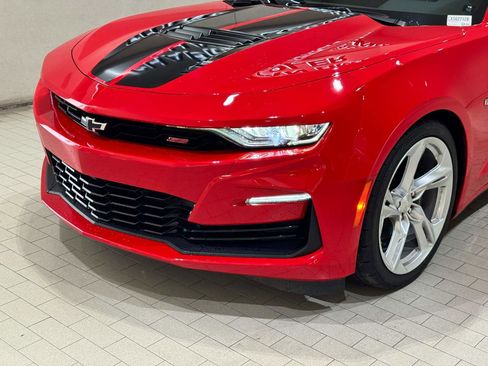 Used 2023 Chevrolet Camaro SS RWD image 2