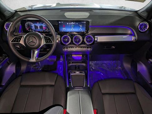 New 2025 Mercedes-Benz GLB 250 image 16