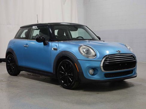 Used 2015 MINI Cooper 2-Door Hardtop image 13