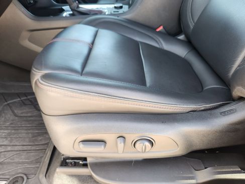 Certified 2023 Chevrolet Traverse RS w/ LPO, Floor Liner Package image 26