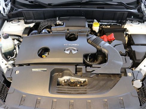 Certified 2025 INFINITI QX50 Luxe image 42