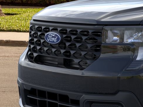 New 2026 Ford Maverick XLT FWD image 18